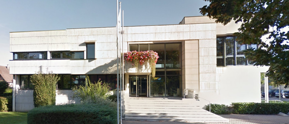 Volgelsheim (68) : Installation de menuiseries extérieures pour des bureaux