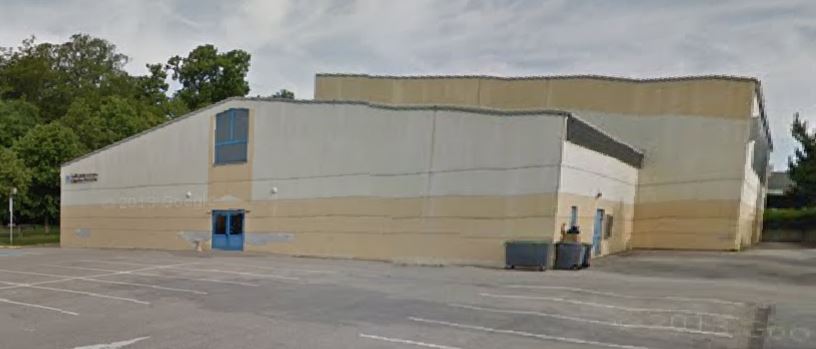NOTRE DAME DE GRAVENCHON (76) : Isolation de façades d'une salle de sport (76)